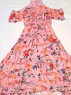 Belle Sky Pink Floral Cold-Shoulder Maxi Dress medium